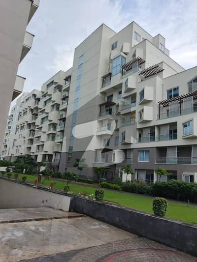 3 BEDROOM+ MAID ROOM SEMI FURNISHED APARTMENT FOR RENT