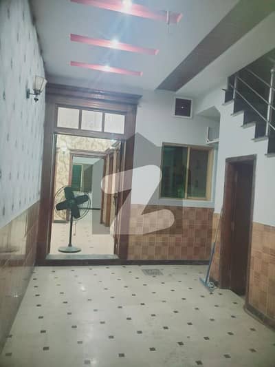 سبزہ زار سکیم لاہور میں 2 کمروں کا 6 مرلہ زیریں پورشن 50.0 ہزار میں کرایہ پر دستیاب ہے۔