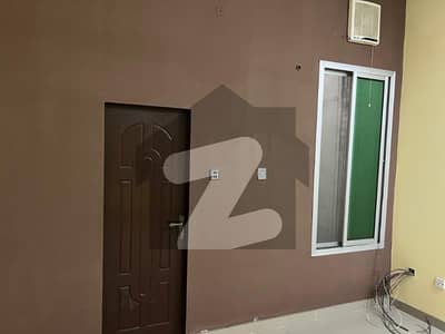 رورس روڈ سیالکوٹ میں 9 کمروں کا 15 مرلہ فیکٹری 7.25 کروڑ میں برائے فروخت۔