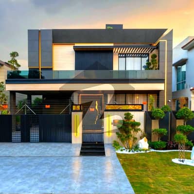 ڈی ایچ اے فیز 7 ڈیفنس (ڈی ایچ اے),لاہور میں 5 کمروں کا 1 کنال مکان 7.25 کروڑ میں برائے فروخت۔