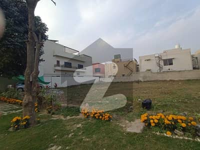 فضائیہ ہاؤسنگ سکیم فیز 1 - بلاک ایچ فضائیہ ہاؤسنگ سکیم فیز 1,فضائیہ ہاؤسنگ سکیم,لاہور میں 1 کنال رہائشی پلاٹ 4.15 کروڑ میں برائے فروخت۔