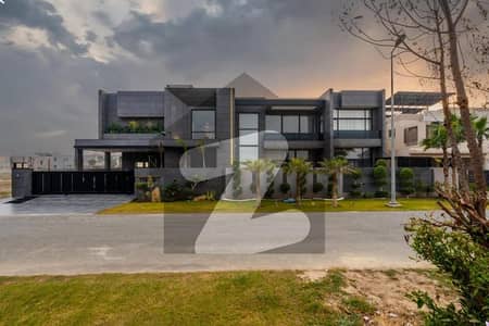 ڈی ایچ اے فیز 2 ڈیفنس (ڈی ایچ اے),لاہور میں 6 کمروں کا 2 کنال مکان 4.75 لاکھ میں کرایہ پر دستیاب ہے۔