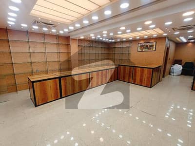 2500 Sqft Ground Floor Hall Available For Rent! Best For Brand Store Jail Road Near Nawaz Medicare Faisalabad