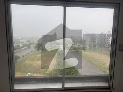 بی ۔ 17 اسلام آباد میں 1 کمرے کا 2 مرلہ فلیٹ 37.0 لاکھ میں برائے فروخت۔