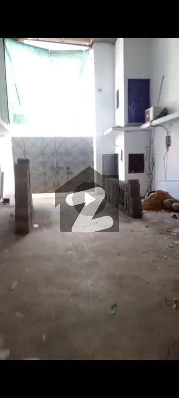 Korangi Industrial Area Factory Sized 556 Square Yards For rent