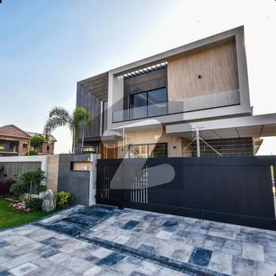 ڈی ایچ اے فیز 6 ڈیفنس (ڈی ایچ اے),لاہور میں 5 کمروں کا 1 کنال مکان 2.8 لاکھ میں کرایہ پر دستیاب ہے۔