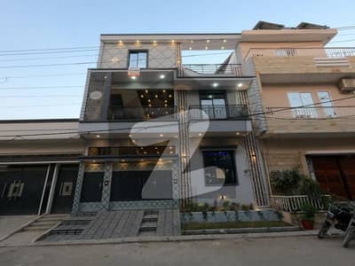 Prime Location State Bank of Pakistan Housing Society 200 Square Yards House Up For sale