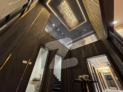 URGENT KANAL ULTRA MODERN HOUSE FOR SALE