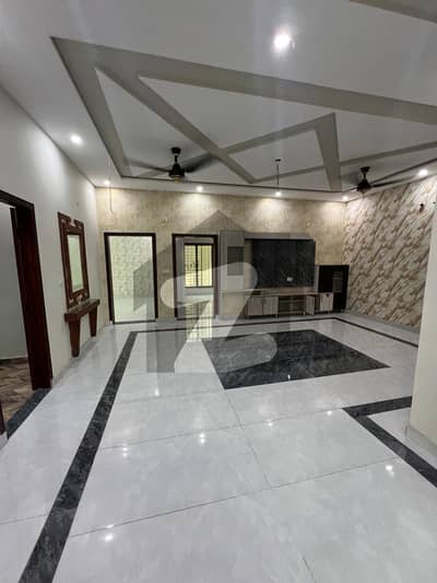 10 MARLA House For Rent