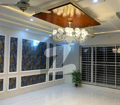 A House Of 5 Marla In Bahria Town - Sector C