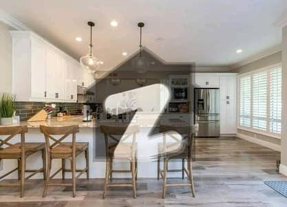 بحریہ ٹاؤن سیکٹر ای بحریہ ٹاؤن,لاہور میں 2 کمروں کا 4 مرلہ فلیٹ 1.2 کروڑ میں برائے فروخت۔