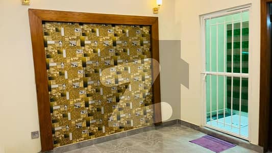 الحمد کالونی (اے آئی ٹی) لاہور میں 4 کمروں کا 2 مرلہ مکان 1.4 کروڑ میں برائے فروخت۔