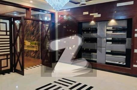 بحریہ ٹاؤن سیکٹر ای بحریہ ٹاؤن,لاہور میں 3 کمروں کا 5 مرلہ مکان 1.8 کروڑ میں برائے فروخت۔