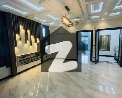 Ready To rent A House 5 Marla In Bahria Town - Sector C Lahore