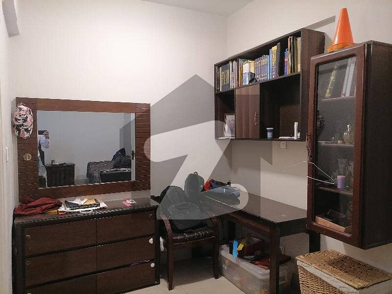 Prominently-Located Flat Available In Askari 5 For Rent Prominently-Located Flat Available In Askari 5 For Rent