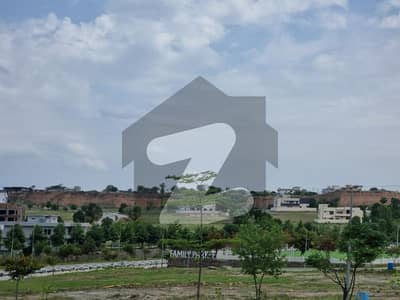 10 Marla Plot Urgent For Sale In Dha-5 Islamabad