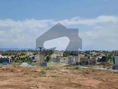 10 Marla Plot Urgent For Sale