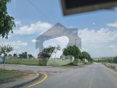 10 Marla House For Sale In DHA Phase 5 Islamabad