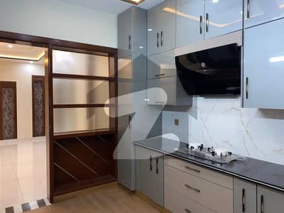 سی بی آر ٹاؤن فیز 1 سی بی آر ٹاؤن,اسلام آباد میں 3 کمروں کا 14 مرلہ بالائی پورشن 85.0 ہزار میں کرایہ پر دستیاب ہے۔ سی بی آر ٹاؤن فیز 1 سی بی آر ٹاؤن,اسلام آباد میں 3 کمروں کا 14 مرلہ بالائی پورشن 85.0 ہزار میں کرایہ پر دستیاب ہے۔