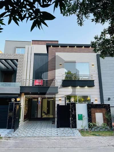 5 Marla Residential House For Sale In Rafi Block, Nearby Commercial Market, School, Mosque and Health Care Canter