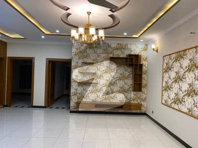 میڈیا ٹاؤن راولپنڈی میں 3 کمروں کا 12 مرلہ بالائی پورشن 95.0 ہزار میں کرایہ پر دستیاب ہے۔