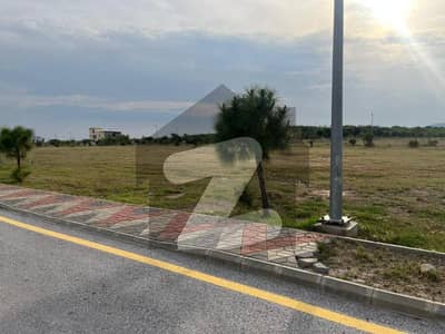 1 Kanal Triple Category Ready to Construction Plot Available for Sale in Overseas East Block of Capital Smart City 1 Kanal Triple Category Ready to Construction Plot Available for Sale in Overseas East Block of Capital Smart City