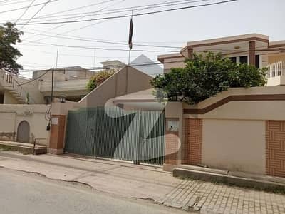 علامہ اقبال ٹاؤن رحیم یار خان میں 6 کمروں کا 1 کنال مکان 4.75 کروڑ میں برائے فروخت۔ علامہ اقبال ٹاؤن رحیم یار خان میں 6 کمروں کا 1 کنال مکان 4.75 کروڑ میں برائے فروخت۔