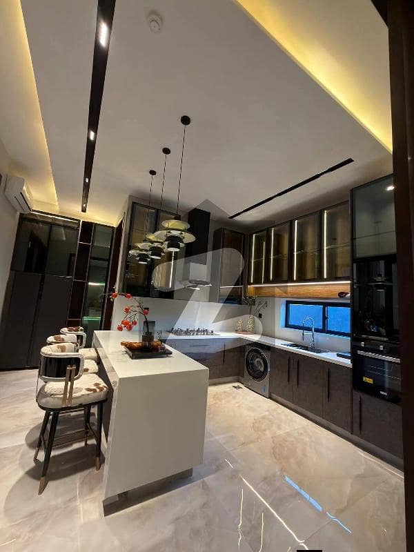 One kanal house for sale in green city One kanal house for sale in green city