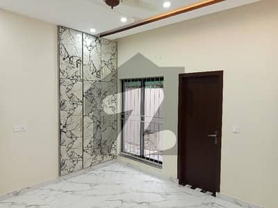 House Of 5 Marla Is Available In Contemporary Neighborhood Of DHA Defence