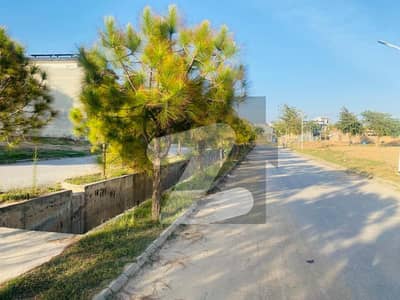 Block M 7 Marla Main Road Plot for Sale , Gulberg Residencia Islamabad