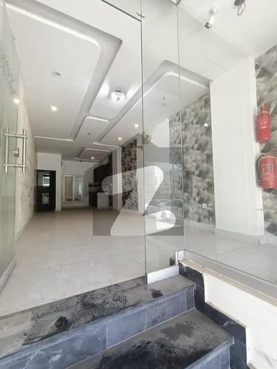 بحریہ ٹاؤن سیکٹر ای بحریہ ٹاؤن,لاہور میں 2 مرلہ دکان 39.0 ہزار میں کرایہ پر دستیاب ہے۔