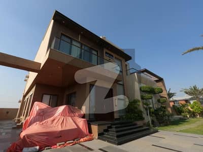 ڈی ایچ اے فیز 8 ڈی ایچ اے ڈیفینس,کراچی میں 6 کمروں کا 2 کنال مکان 50.0 کروڑ میں برائے فروخت۔