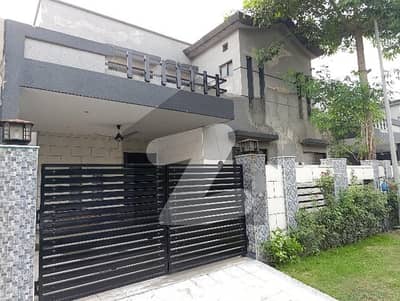 10 Marla New House In Divine Garden For Rent