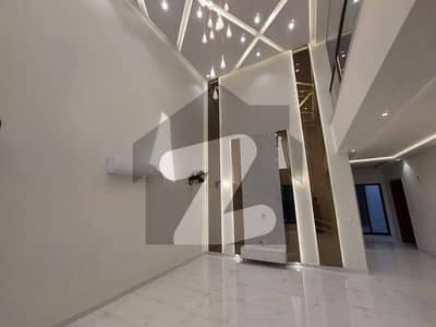 گرین سٹی لاہور میں 4 کمروں کا 7 مرلہ مکان 3.0 کروڑ میں برائے فروخت۔