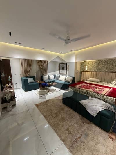 ڈی ایچ اے فیز 5 ایکسٹینشن ڈی ایچ اے فیز 5,ڈی ایچ اے ڈیفینس,کراچی میں 3 کمروں کا 8 مرلہ فلیٹ 8.0 کروڑ میں برائے فروخت۔