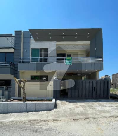 جناح گارڈنز فیز 1 جناح گارڈنز,ایف ای سی ایچ ایس,اسلام آباد میں 5 کمروں کا 7 مرلہ مکان 3.7 کروڑ میں برائے فروخت۔ جناح گارڈنز فیز 1 جناح گارڈنز,ایف ای سی ایچ ایس,اسلام آباد میں 5 کمروں کا 7 مرلہ مکان 3.7 کروڑ میں برائے فروخت۔