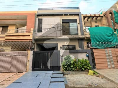 5 Marla Brand New 2022 Model House For Sale