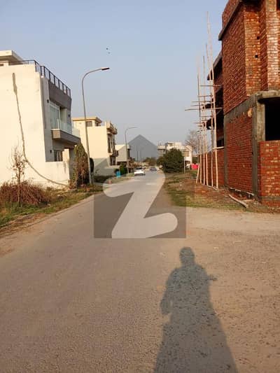 ڈی ایچ اے فیز9 پریزم - بلاک جے ڈی ایچ اے فیز9 پریزم,ڈی ایچ اے ڈیفینس,لاہور میں 5 مرلہ رہائشی پلاٹ 58.0 لاکھ میں برائے فروخت۔ ڈی ایچ اے فیز9 پریزم - بلاک جے ڈی ایچ اے فیز9 پریزم,ڈی ایچ اے ڈیفینس,لاہور میں 5 مرلہ رہائشی پلاٹ 58.0 لاکھ میں برائے فروخت۔