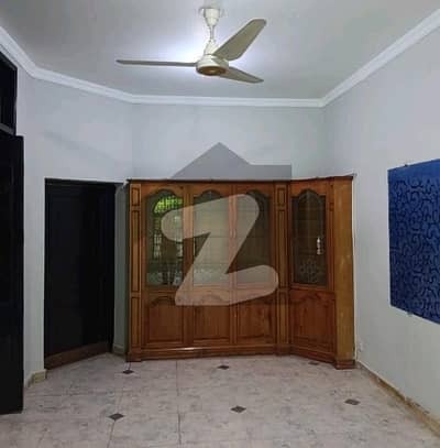 To rent You Can Find Spacious House In Gulberg