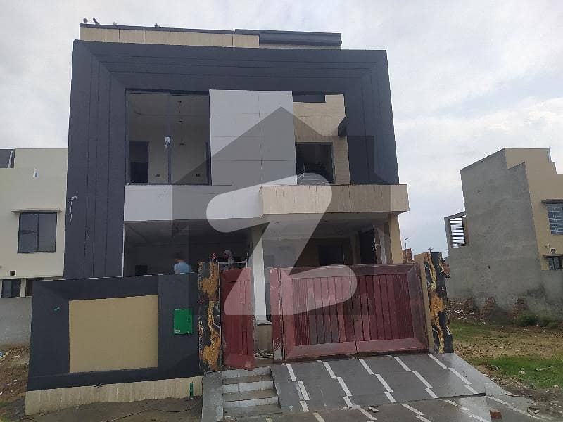 5 Marla Luxury Elevation House Available For Sale 5 Marla Luxury Elevation House Available For Sale