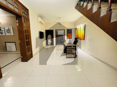 ای ۔ 7 اسلام آباد میں 3 کمروں کا 1 کنال مکان 4.5 لاکھ میں کرایہ پر دستیاب ہے۔