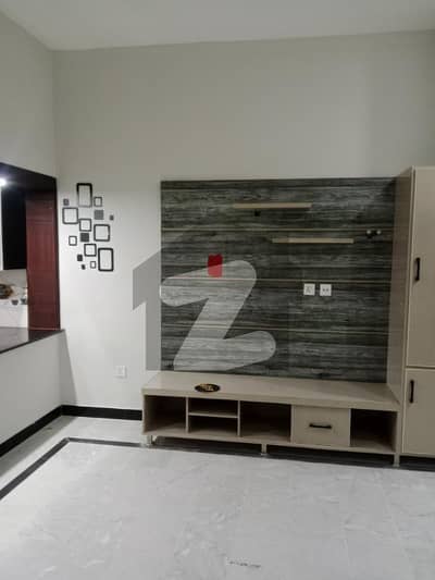 8 Marla upper Ground portion available for rent