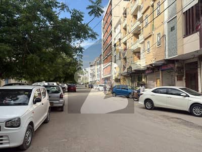 گورنمنٹ ٹیچر ہاؤسنگ سوسائٹی ۔ سیکٹر 16۔اے سکیم 33 - سیکٹر 16-A,سکیم 33,کراچی میں 1 مرلہ دکان 60.0 لاکھ میں برائے فروخت۔