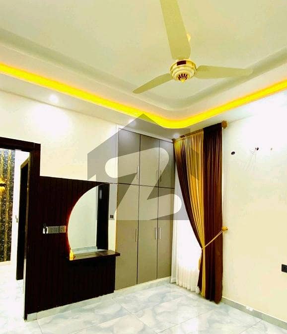 Prime Location House Of 5 Marla Available In Wapda Town Prime Location House Of 5 Marla Available In Wapda Town