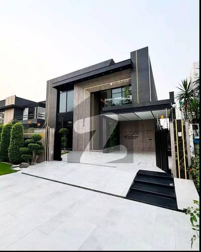 بحریہ ٹاؤن ۔ سیکٹر ایف بحریہ ٹاؤن,لاہور میں 5 کمروں کا 10 مرلہ مکان 4.2 کروڑ میں برائے فروخت۔