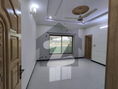 7 Marla Ground Portion Available For Rent G-13/3