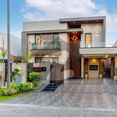 ڈی ایچ اے فیز 7 ڈیفنس (ڈی ایچ اے),لاہور میں 4 کمروں کا 10 مرلہ مکان 4.8 کروڑ میں برائے فروخت۔