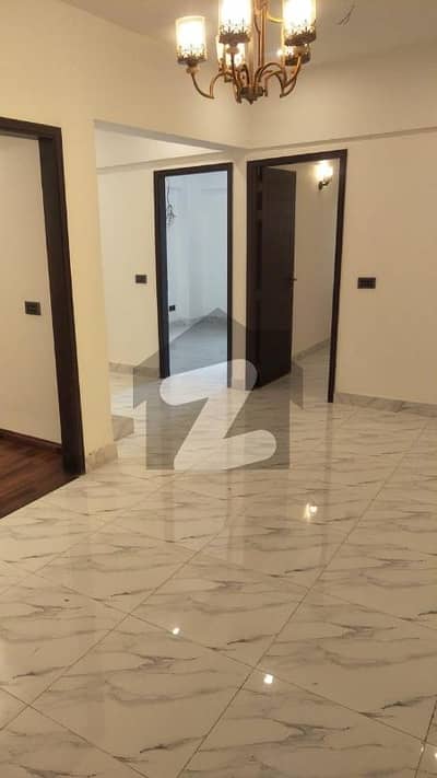 Hot Deal! 3 Bed DD | Main Road | Loan Available | Johar Block 1