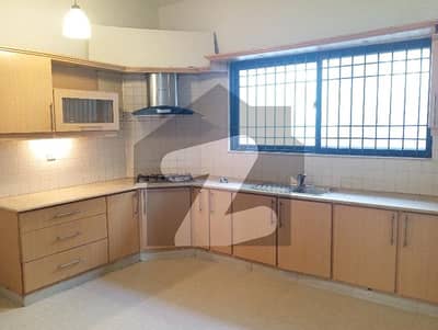 ڈی ایچ اے فیز 6 ڈی ایچ اے ڈیفینس,کراچی میں 5 کمروں کا 1 کنال مکان 11.75 کروڑ میں برائے فروخت۔ ڈی ایچ اے فیز 6 ڈی ایچ اے ڈیفینس,کراچی میں 5 کمروں کا 1 کنال مکان 11.75 کروڑ میں برائے فروخت۔