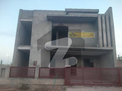 پارک ویو۔ بلاک ایف پارک ویو سٹی,اسلام آباد میں 5 کمروں کا 10 مرلہ مکان 3.1 کروڑ میں برائے فروخت۔